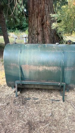Oil tank above ground