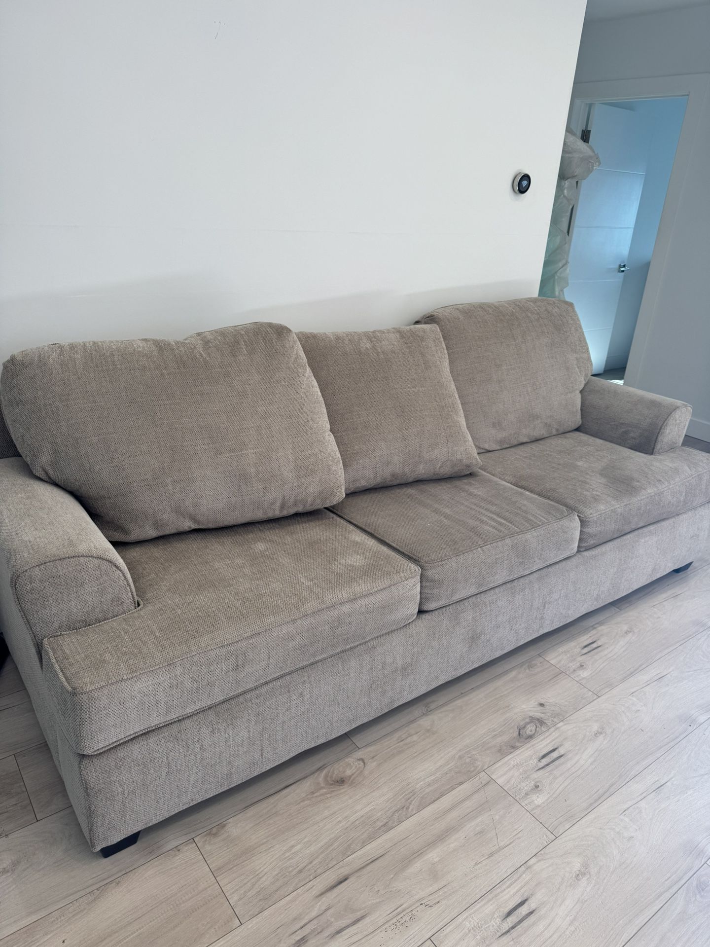 Like New Couch