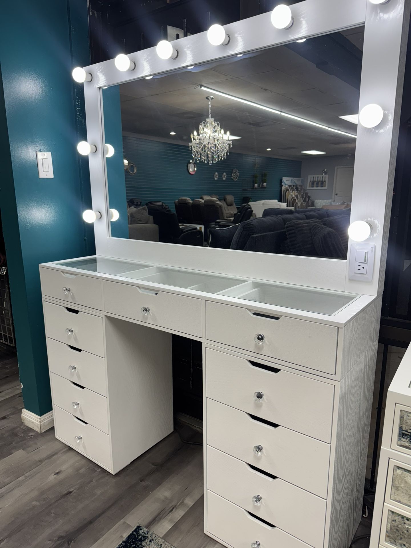 VANITY W/ MIRROR / SUPER SALE🔥🔥🔥🔥