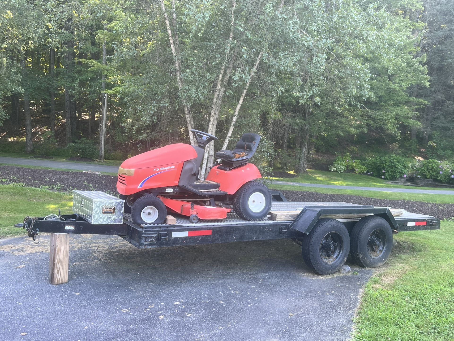 Double Axle Trailer Ready For Work !!