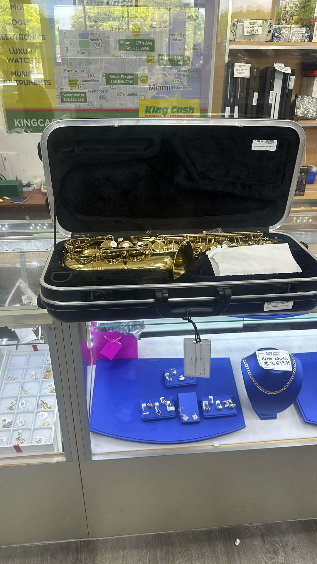 Antigua Winds Saxophone