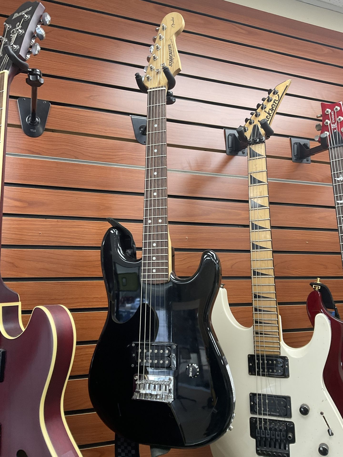 Squier Starcaster (3/4 Scale)