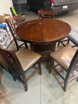 Dinning table