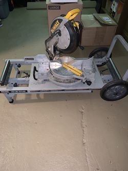 12in Dewalt Miter Saw with Stand
