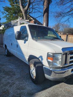 2012 Ford E-250