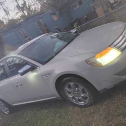 2008 Ford Tauras 