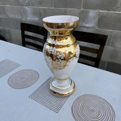 Hand-Painted Gold & White Decorative Vase