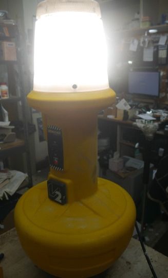WobbleLight V2 111301LED Self-Righting LED Jobsite Light, 150W, 12,000 Lumens. USED. TESTED. IN A GOOD WORKING ORDER.