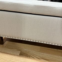 Hannah Fabric Upholstered Button-Tufting Storage Ottoman Bench 