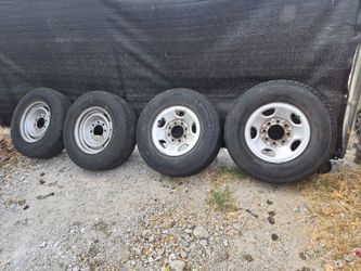 Chevy 8lugs rims