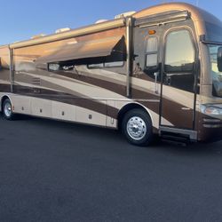 2003  Fleetwood Revolution