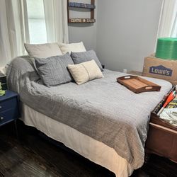 Queen Mattress, Box Spring, & Bed Frame