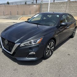 2020 Nissan Altima