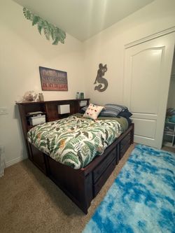 Captains bed, living spaces