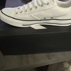 Converse Tennis Shoes Size 12