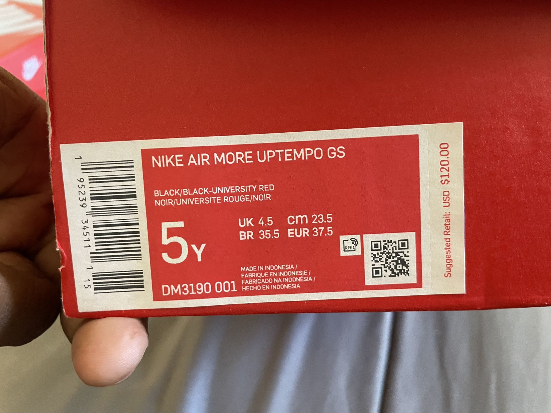 Nike Air More Uptempo Gs for Sale in Long Beach, CA - OfferUp