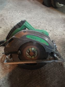 Hitachi skill saw