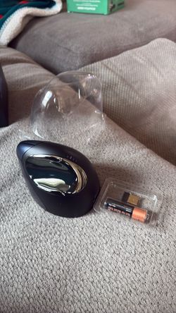 Brand new Vertical wireless mouse