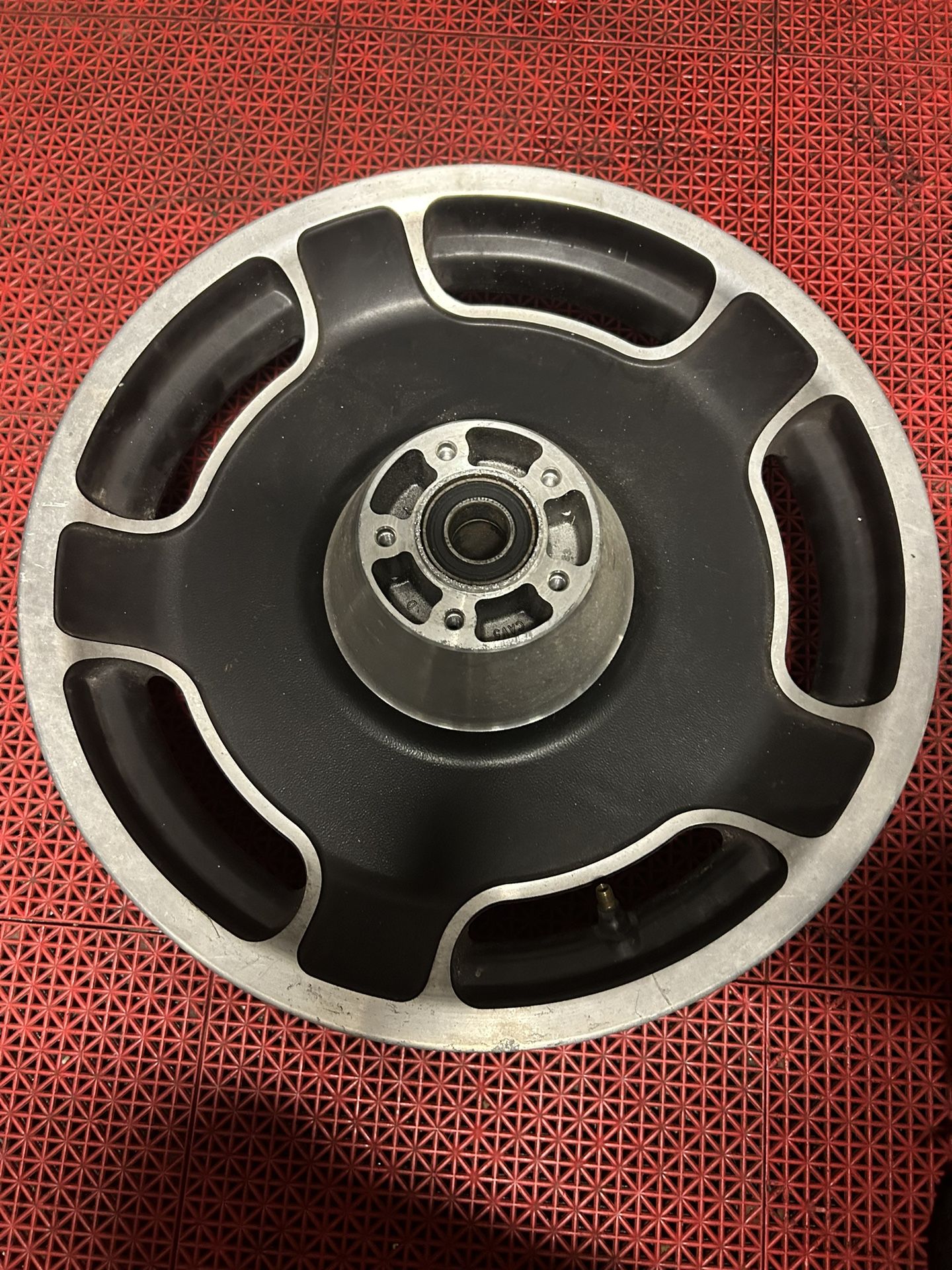 H D 16 Inch Front Rim