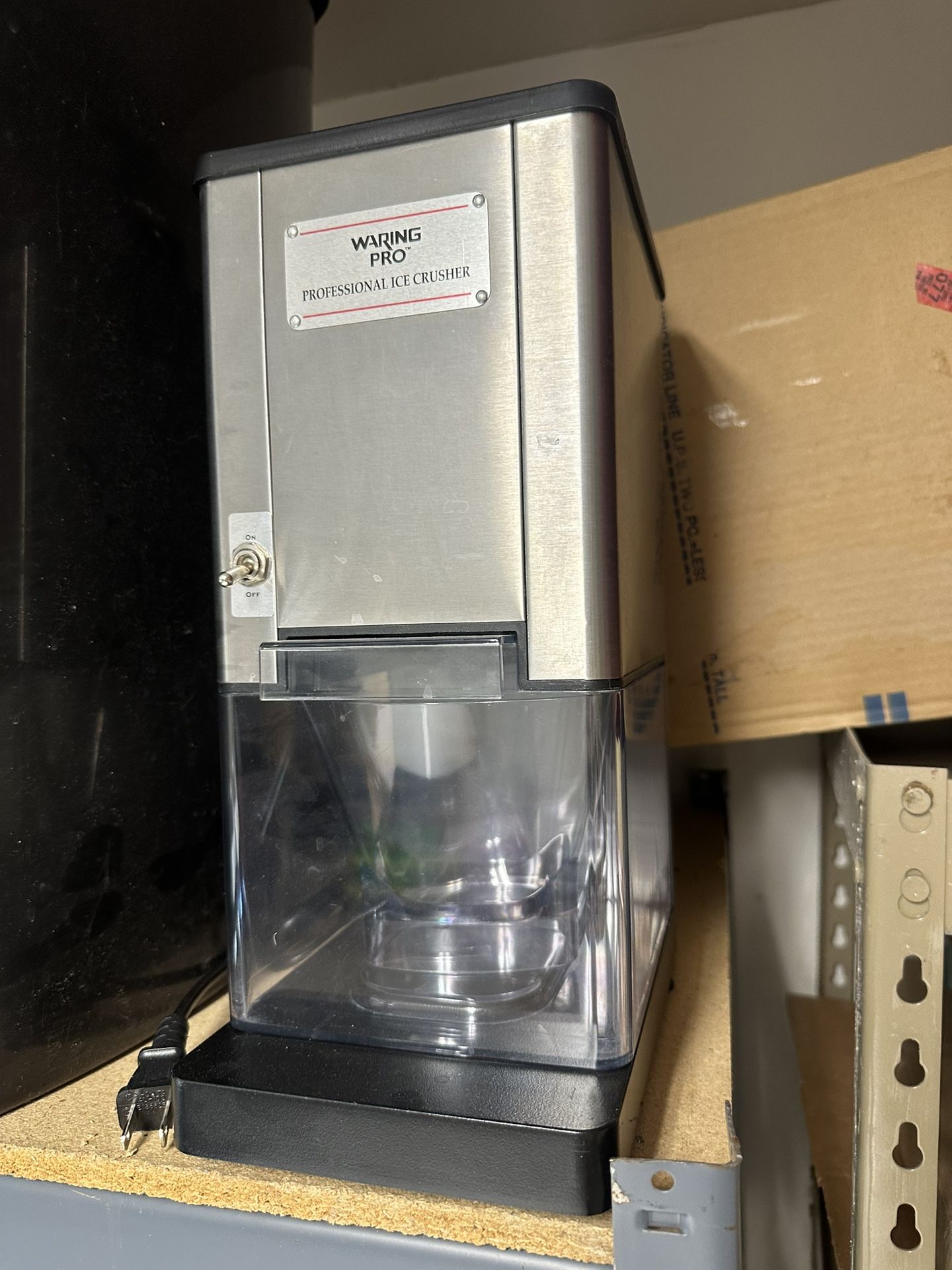 Waring Pro Professional Ice Crusher