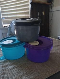 TUPPERWARE