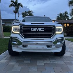 2017 GMC Sierra