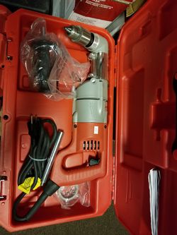MILWAUKEE 7AMP 1/ 2" HEAVY DUTY RIGHT ANGLE DRILL