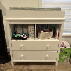 Changing table With Storage