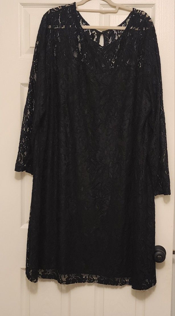 Black Lace Dress. Size 32
