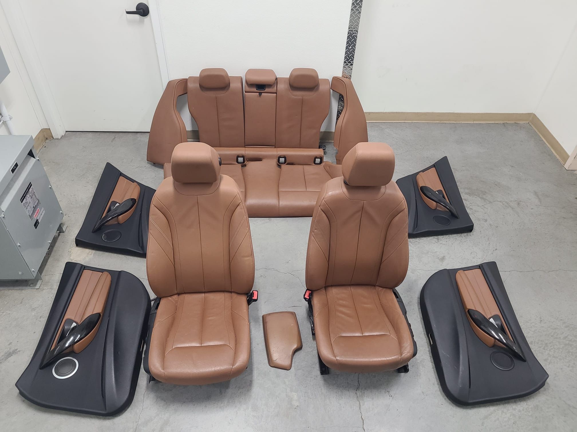 Full Interior from 2015 & 2016 BMW 3-Series (F30) Luxury Line Saddle Brown