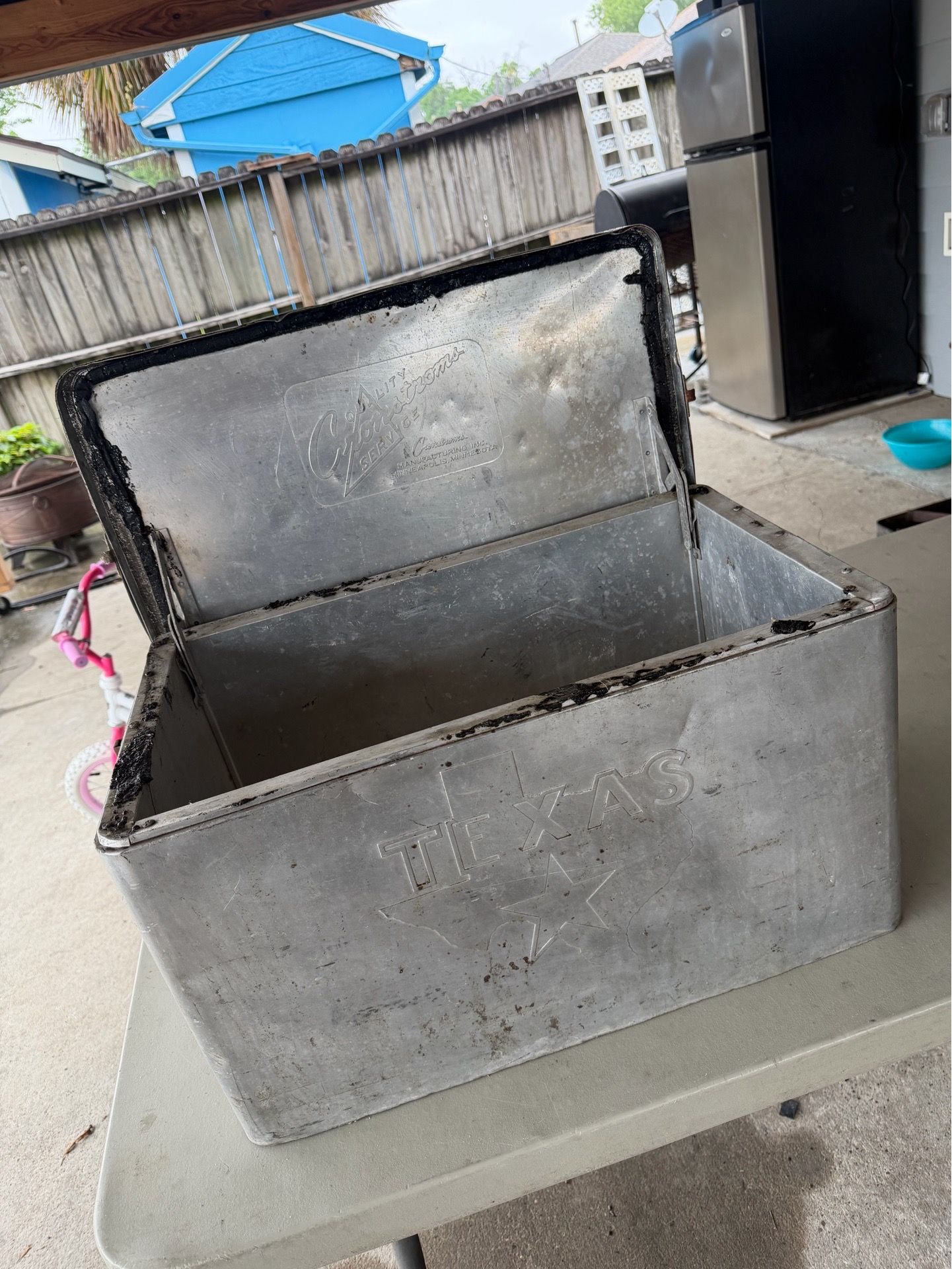Vintage cooler