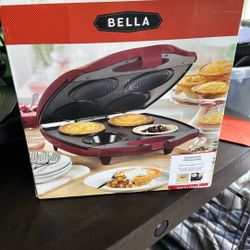 Brand New Personal Pie Maker