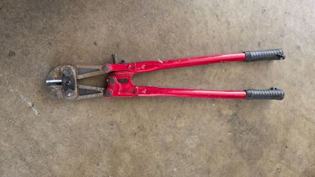 Long Bolt and Lock Cutters