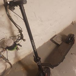Bluetooth Scooter Needs Charger I Paid 700