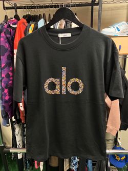 Size small