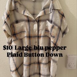 $10| Large| blu pepper Plaid Button Down 