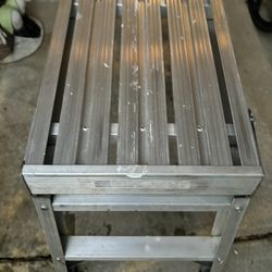 Small Aluminum Platform Ladder 