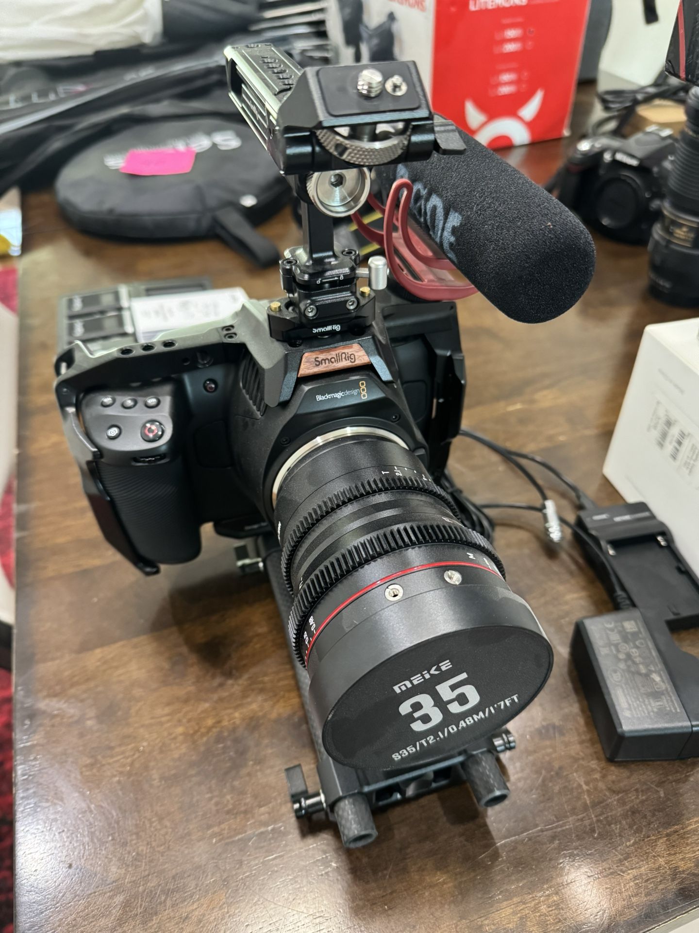 VIDEO CAMERA GEAR BLACKMAGIC ATOMOS NIKON