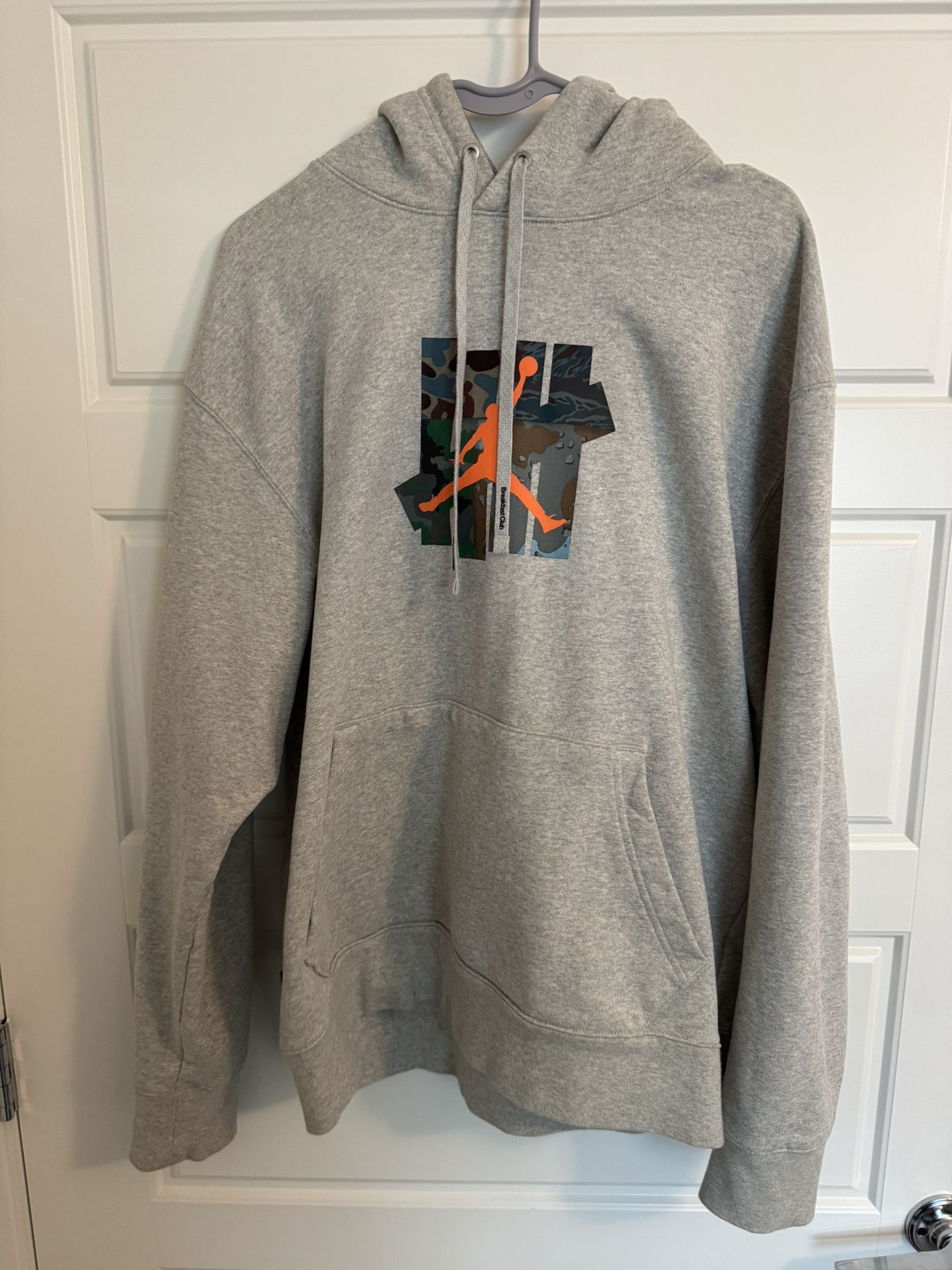 Jordan x Undefeated Grey Hooded Sweatshirt Size Large