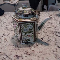  Antique Porcelain Tea Caddle ..