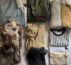 10 PC CLOTHING BUNDLE : 7 JACKETS + 3 SHIRTS