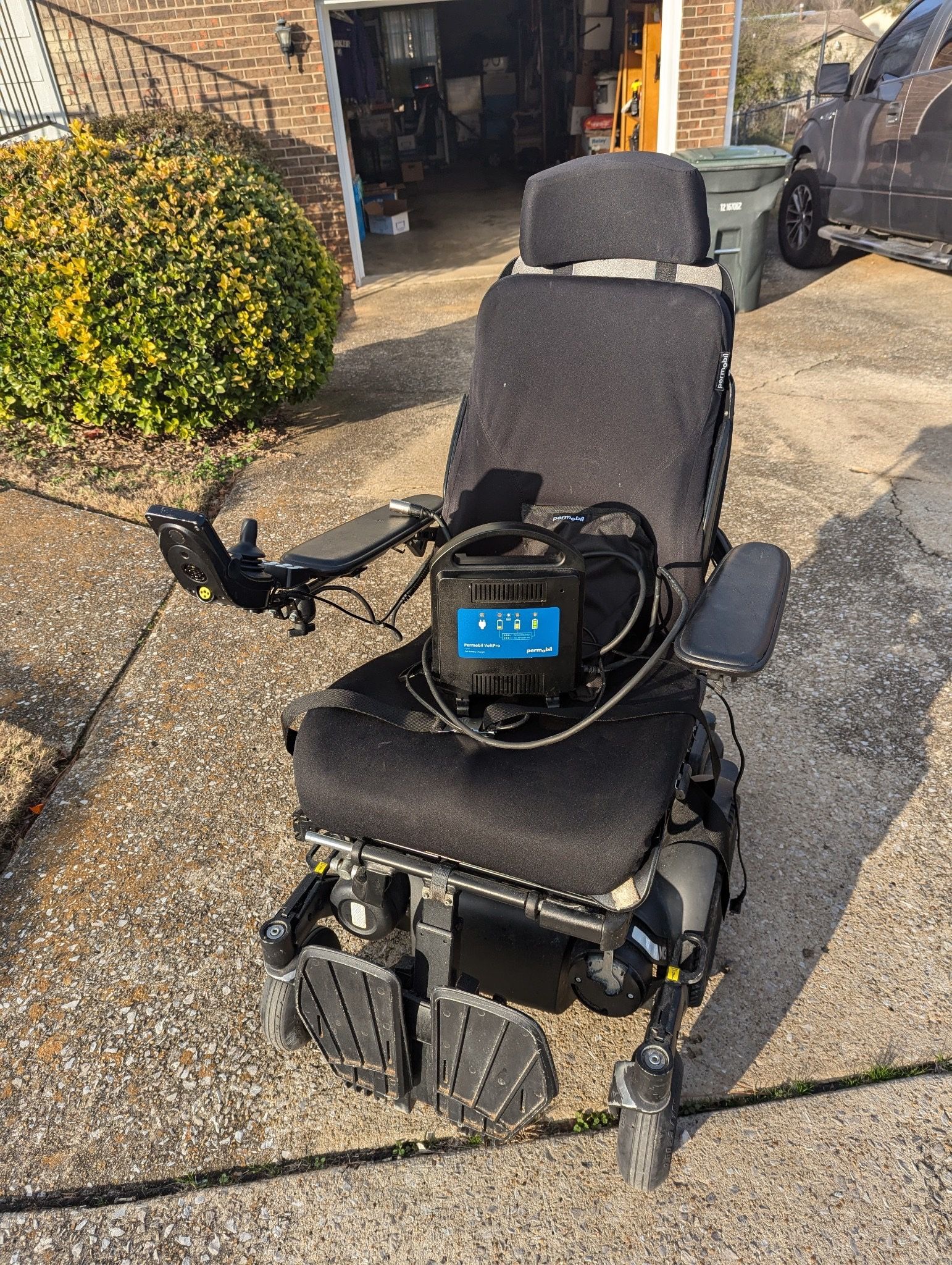 2022 Permobil electric chair 120v