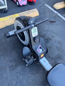 Maxkare Water Rowing Machine