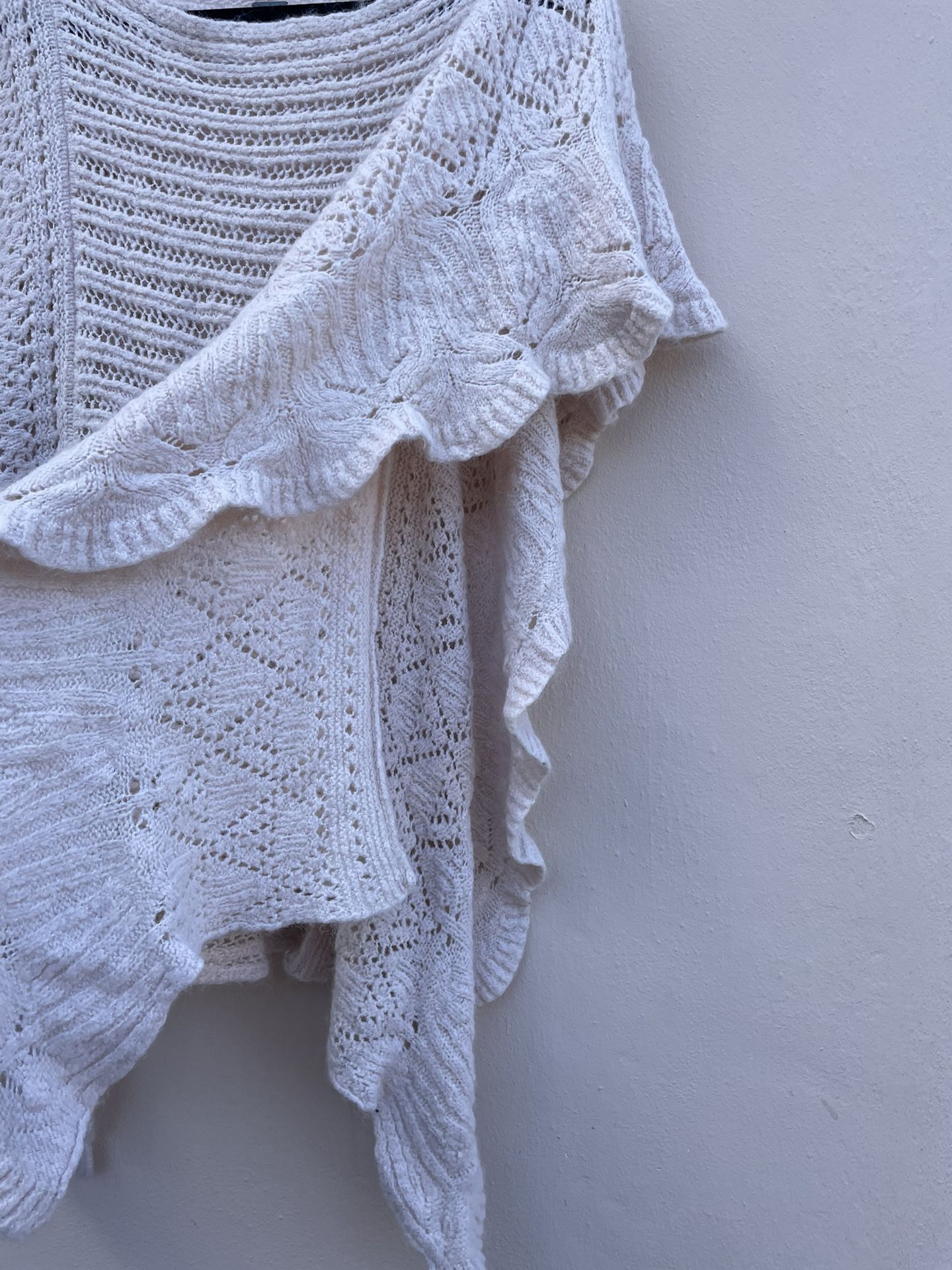 Free people XS Crochet Pancho Shawl