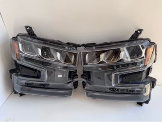 2019-2021 CHEVROLET SILVERADO 1500 LEFT & RIGHT SIDE HEADLIGHT LED OEM (241/242)