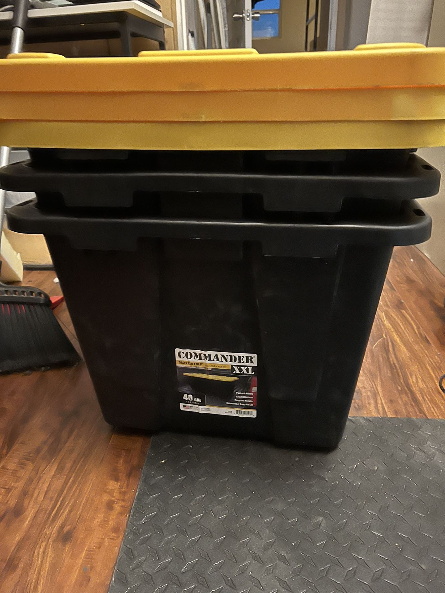 Commander XXL 40 Gallon Tote