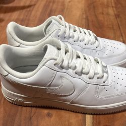 Air force 1s size 11 men’s