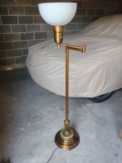 Brass swing floor lanp