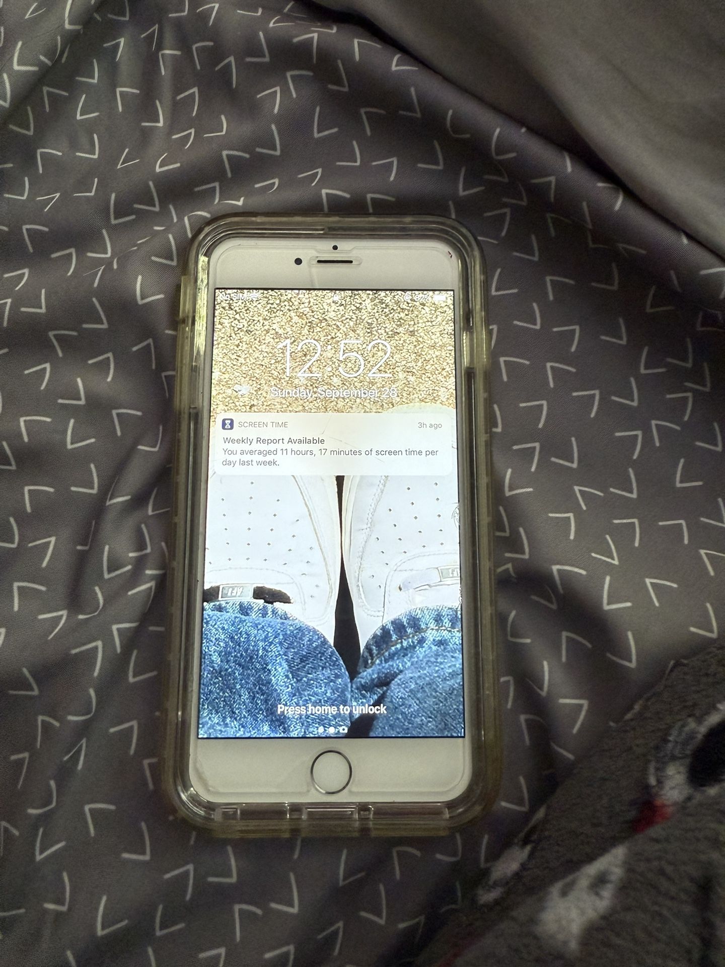 iphone 6 plus 64gb in perfect conditon