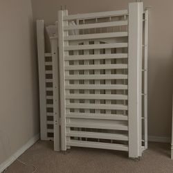 Pottery Barn Kids kendall convertible crib